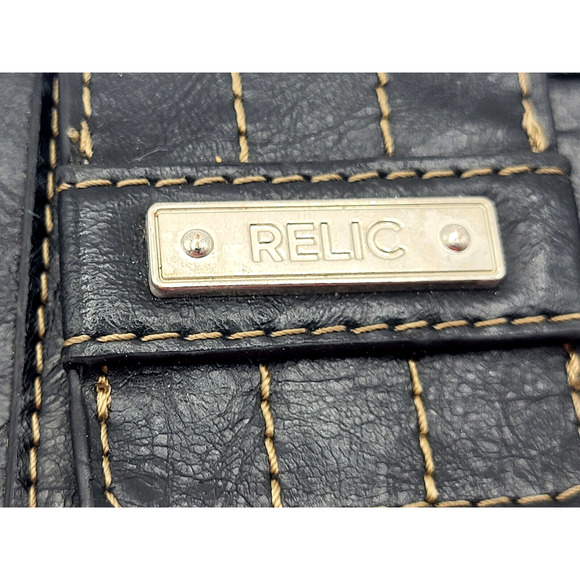 RELIC Black Faux Leather Clutch Wallet Snap Closure 7.5x4x1" - Picture 2 of 4